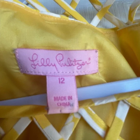 ⭐️ Lilly Pulitzer Dress ⭐️ Excellent Condition, Barely Worn⭐️ - Picture 5 of 6